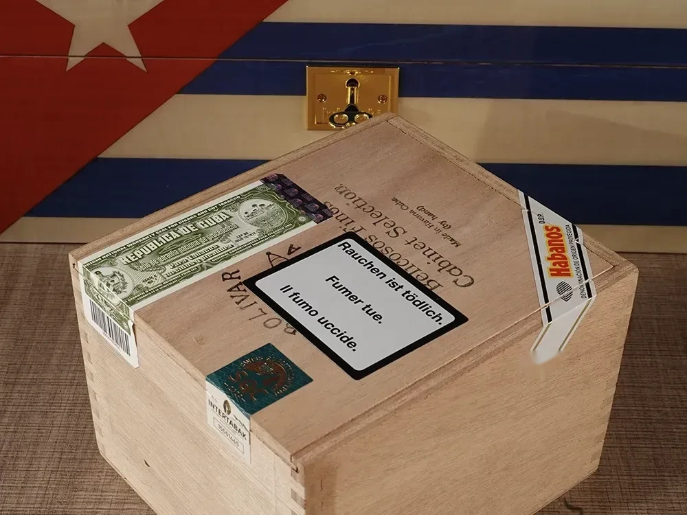 BOLIVAR BELICOSOS FINOS SLB 比利高木盒