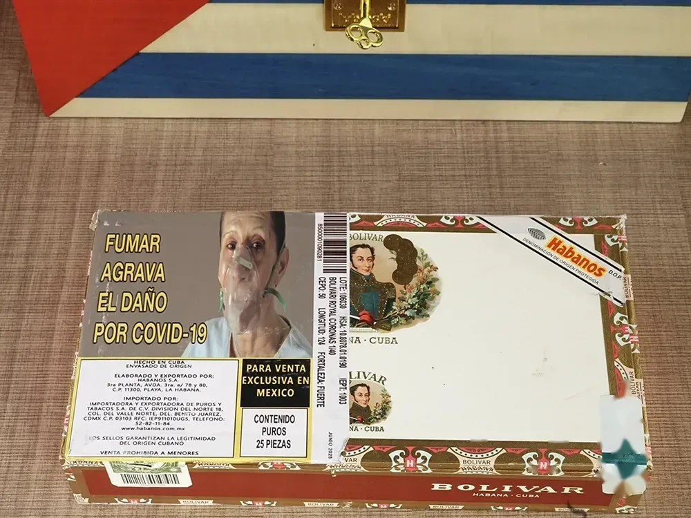 玻利瓦尔 皇家皇冠 产品图片