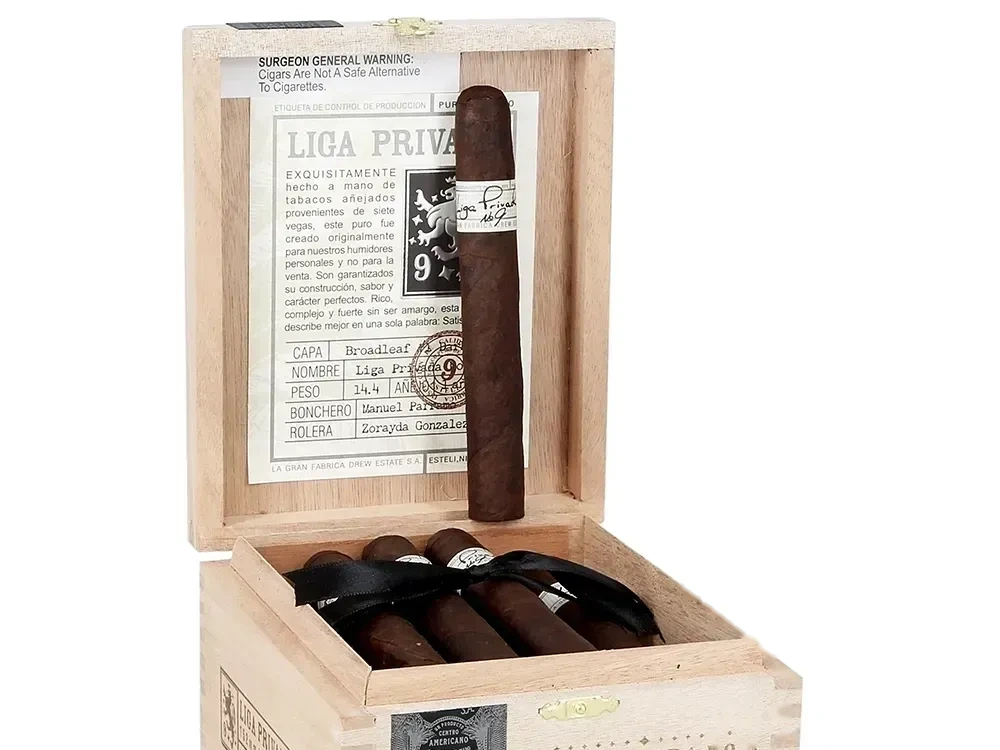 Drew Estate Liga Privada No. 9 Toro 24s