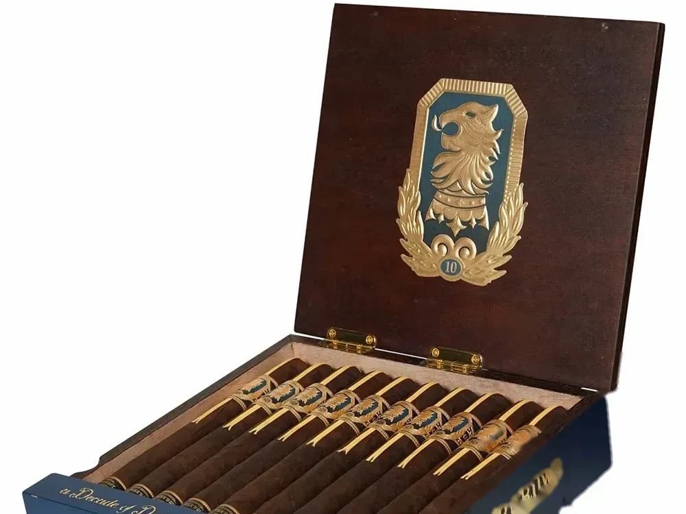Drew Estate Undercrown 10 Corona Doble 20s