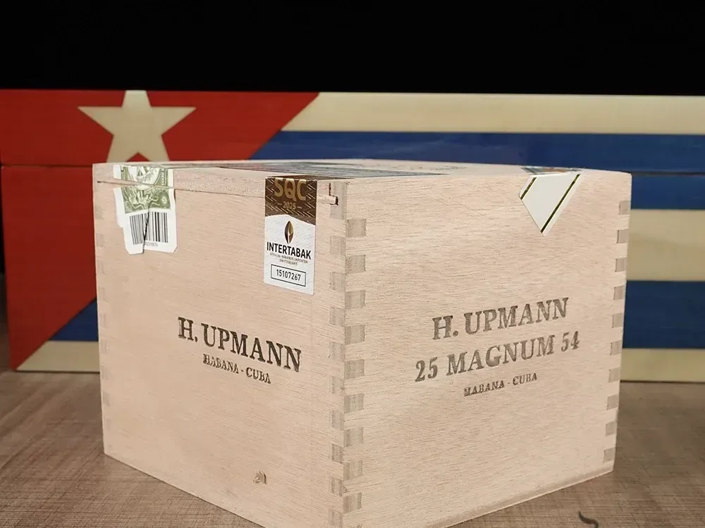 H. UPMANN MAGNUM 玛瑙54