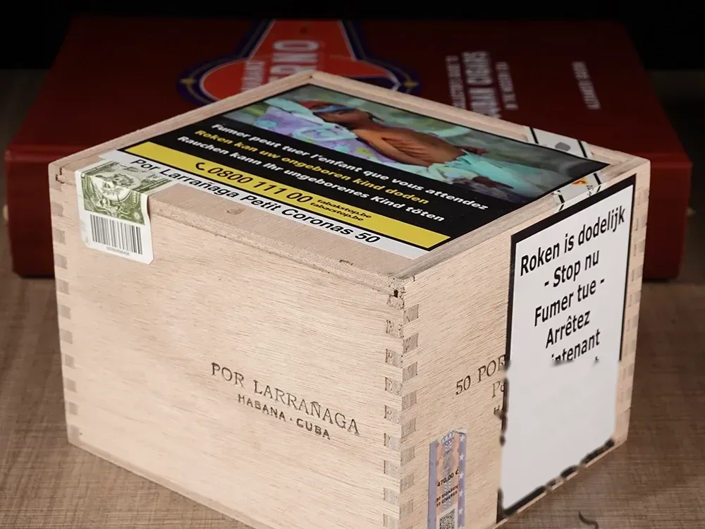 POR LARRANAGA PETIT CORONAS 波爾拉臘尼亞加 小高朗拿