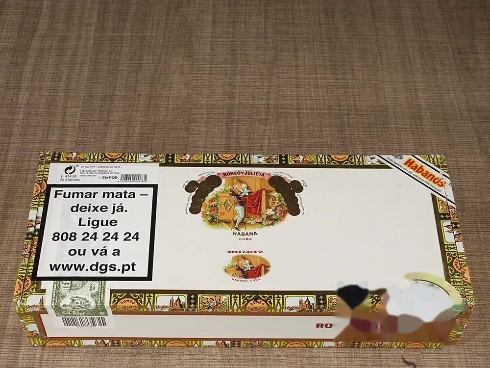 ROMEO Y JULIETA PETIT CHURCHILLS 小丘吉爾
