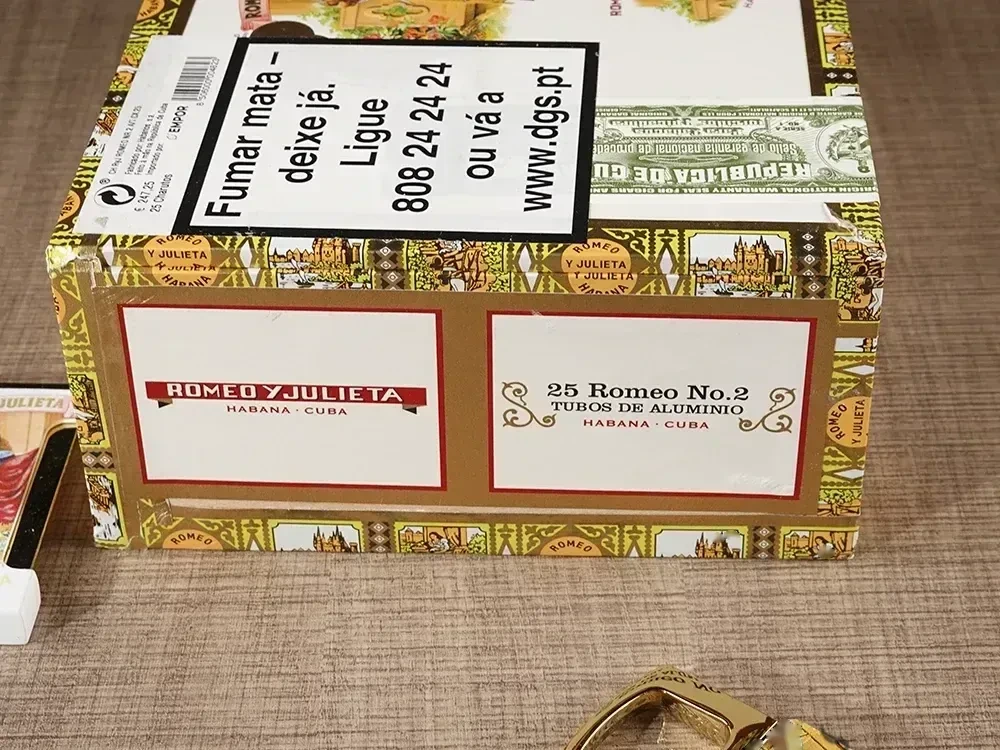 ROMEO Y JULIETA ROMEO NO.2 product image
