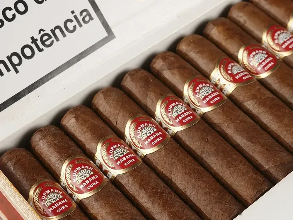 H. Upmann Half Corona 半皇冠_4