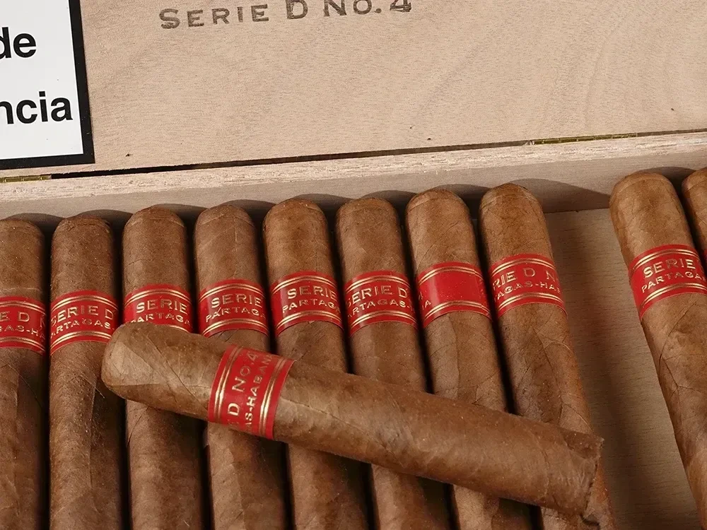 Partagás Serie D No. 4 D4號_3